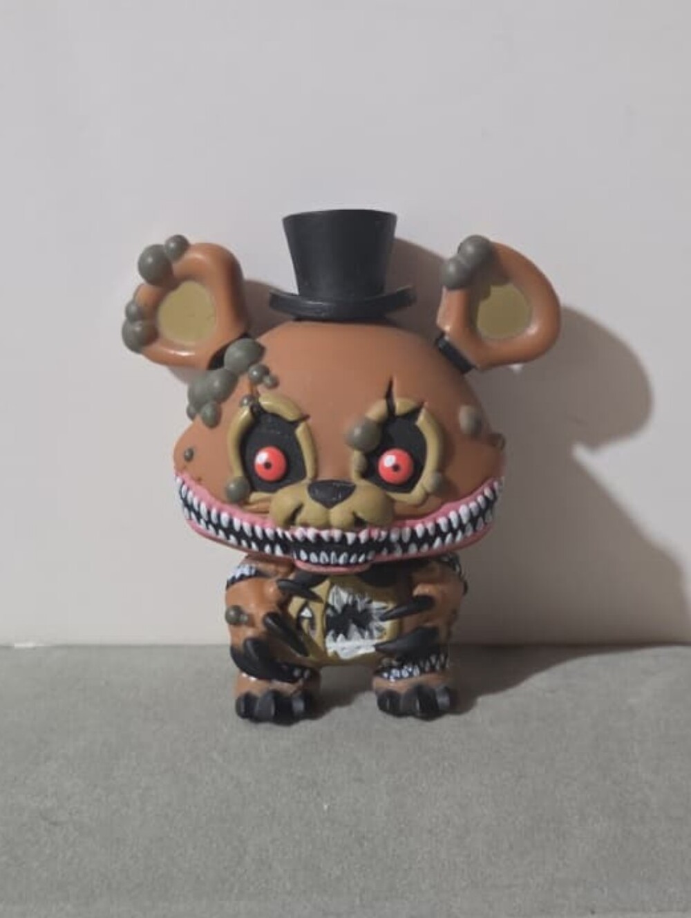 Five Nights at Freddy's FNAF Twisted Freddy mystery minis series 3 funko pop